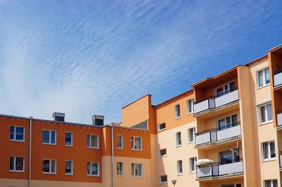 Czy kaucja za wynajem mieszkania jest zwrotna? Sprawdź, co musisz wiedzieć