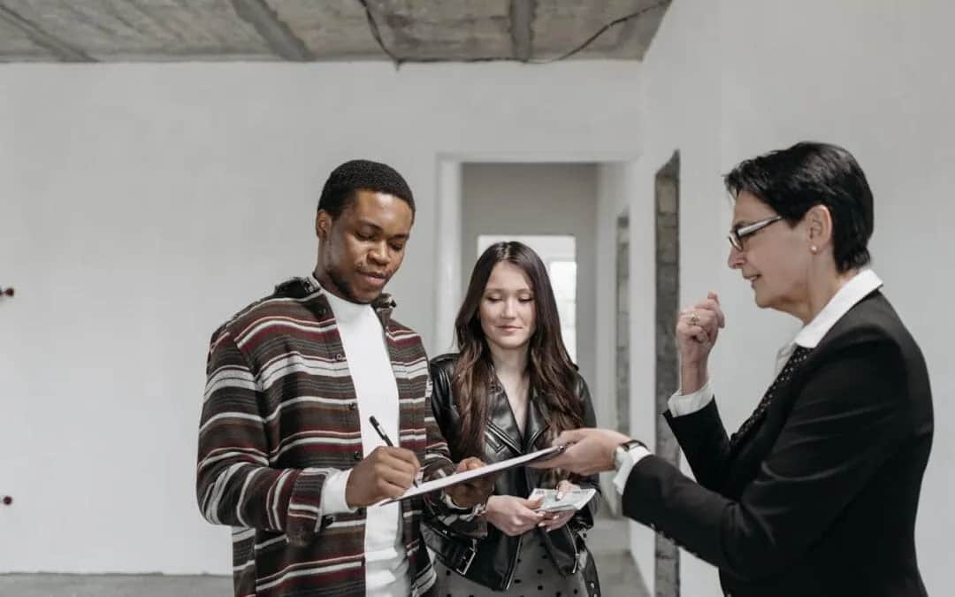 Jak nawiązać współpracę z deweloperem i uniknąć najczęstszych błędów